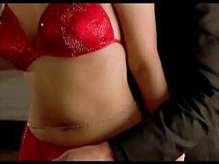 Aishwarya Rai restrain fight sex scene